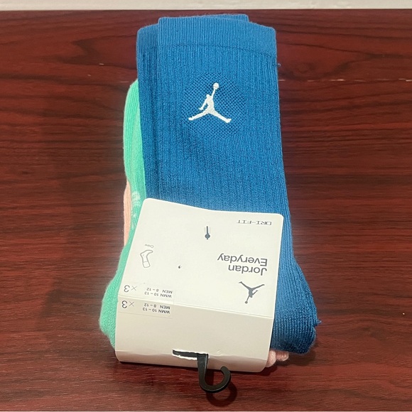 Jordan Everyday, Crew Socks, DX9632 915, 3 Pack - Picture 10 of 13